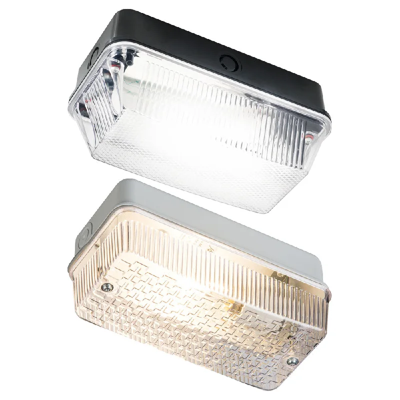 Track lighting for creating a moody atmosphereKnightsbridge 230V IP65 100W (BC) B22 Bulkhead with Clear Prismatic Diffuser and Aluminium Base Track lighting for creating a moody atmosphereKnightsbridge 230V IP65 100W (BC) B22 Bulkhead with Clear Prismatic Diffuser and Aluminium Base