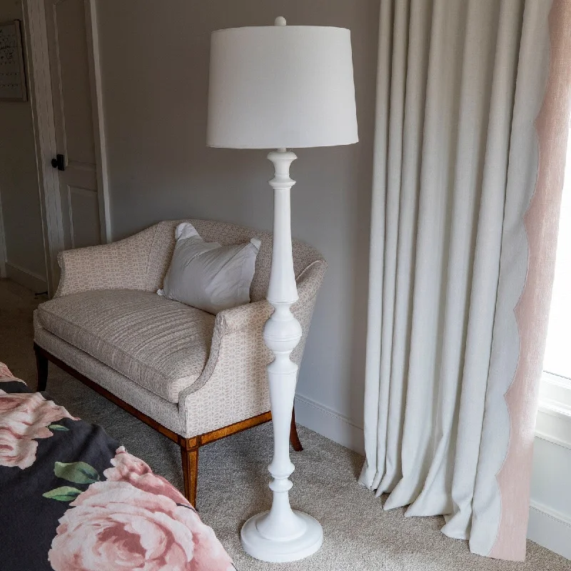 Rustic Farmhouse Style Floor Lamp for Cozy BedroomsRustic Farmhouse Style Floor Lamp for Cozy BedroomsShelby 59.5" Wood Resin Floor Lamp