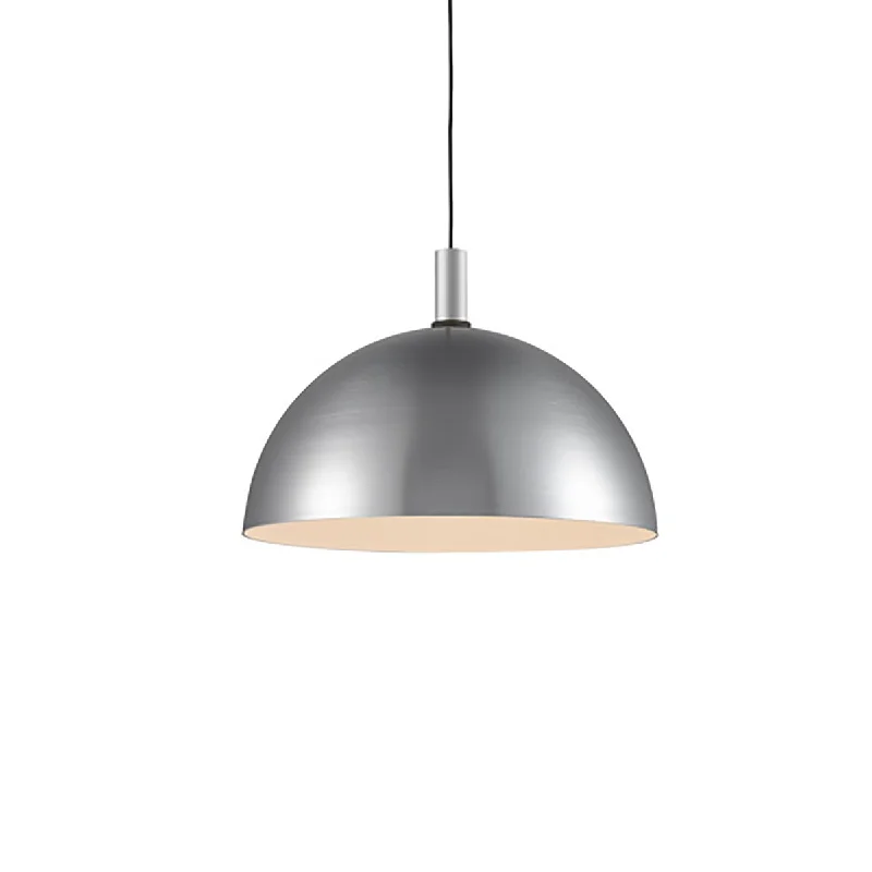 Brushed Nickel/Black
