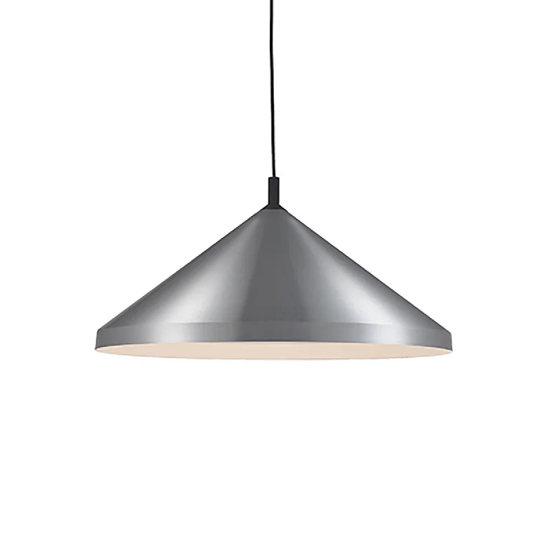 Brushed Nickel/Black