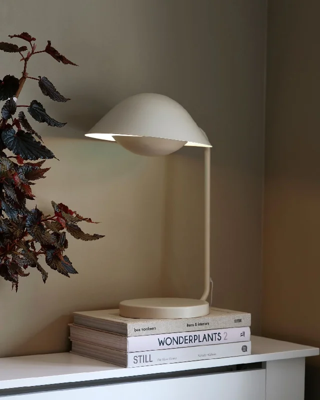 leather table lamps with a distressed texture for a rugged charmleather table lamps with a distressed texture for a rugged charmFreya Table leather table lamps with a distressed texture for a rugged charmleather table lamps with a distressed texture for a rugged charmFreya Table