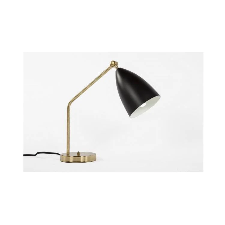 wooden table lamps with natural grain for a warm and organic feelwooden table lamps with natural grain for a warm and organic feelStilnovo Grasshopper Table Lamp - large