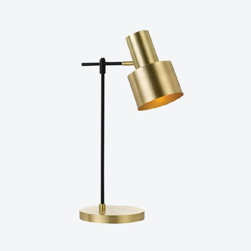 leather table lamps with a distressed texture for a rugged charmleather table lamps with a distressed texture for a rugged charmTESS TL leather table lamps with a distressed texture for a rugged charmleather table lamps with a distressed texture for a rugged charmTESS TL