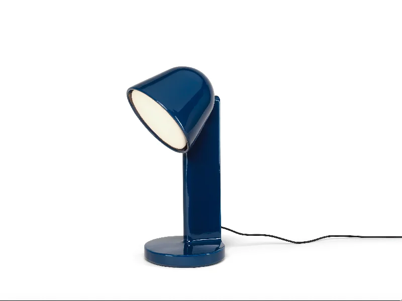 marble table lamps with a luxurious veined pattern for high end decormarble table lamps with a luxurious veined pattern for high end decorFLOS Céramique Down Navy Blue - ID 13009